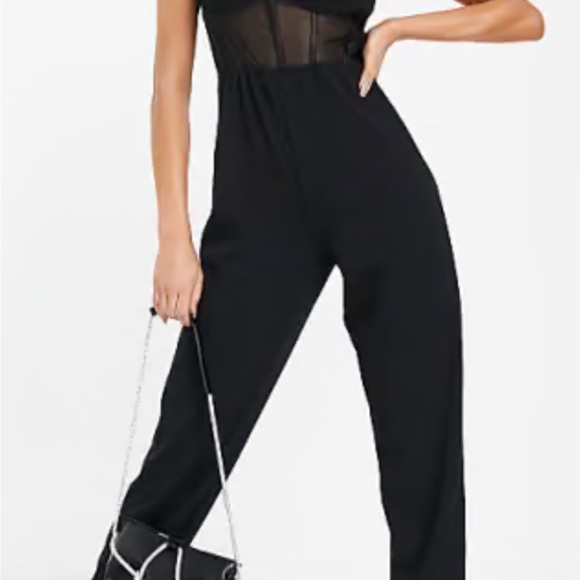 Jaded Rose exclusive one shoulder corset jumpsuit in black size 16. A-5 - Picture 2 of 10